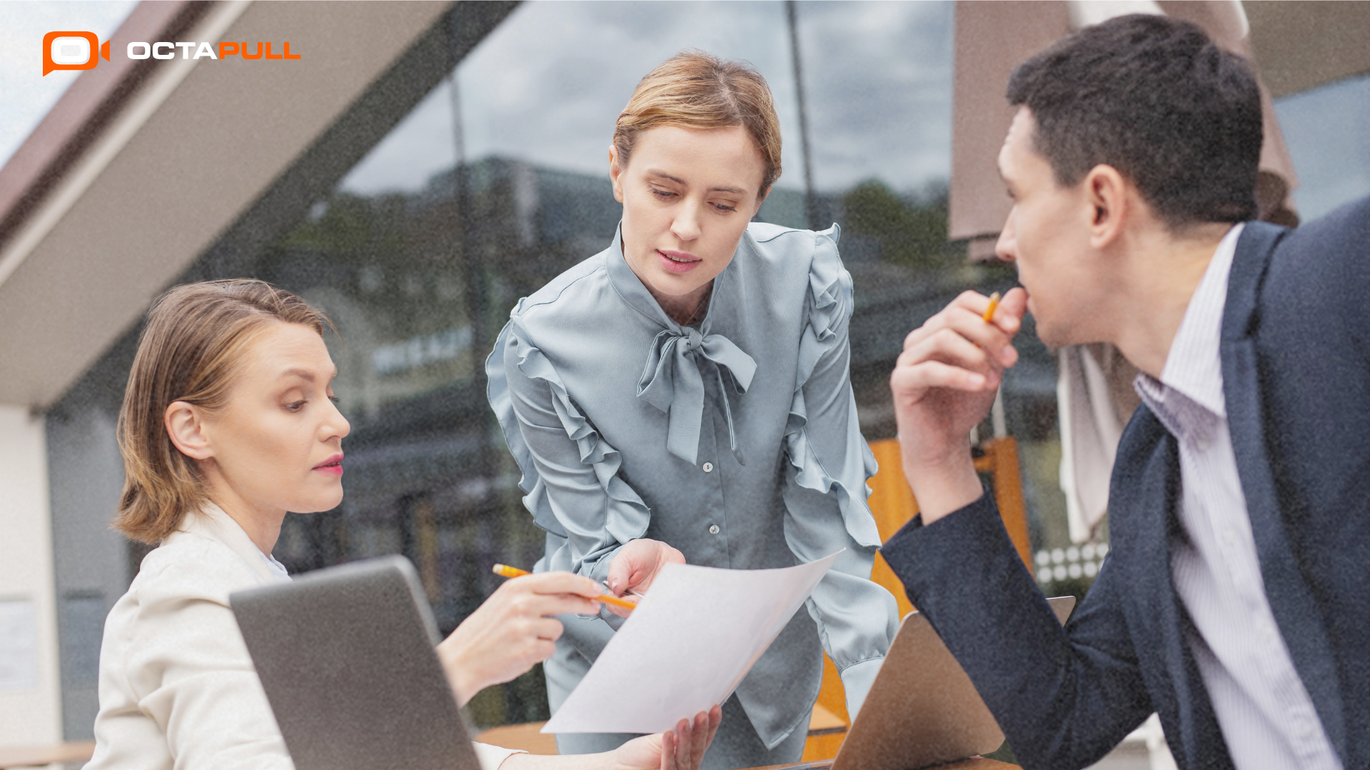 FMCG Sektörünün Dijital Dönüşüm Yolculuğunda Karşılaştığı Zorluklar - Blog İçi Görseli