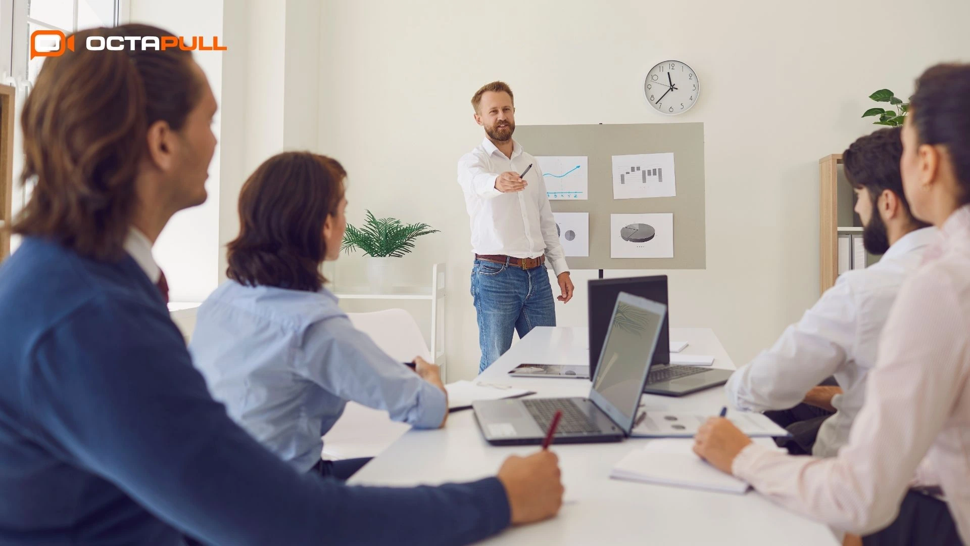 Saha Servis Yönetimi Yazılımı: 2025 Yılının İstatistikleri ve Beklenen Gelişmeler Neler? 