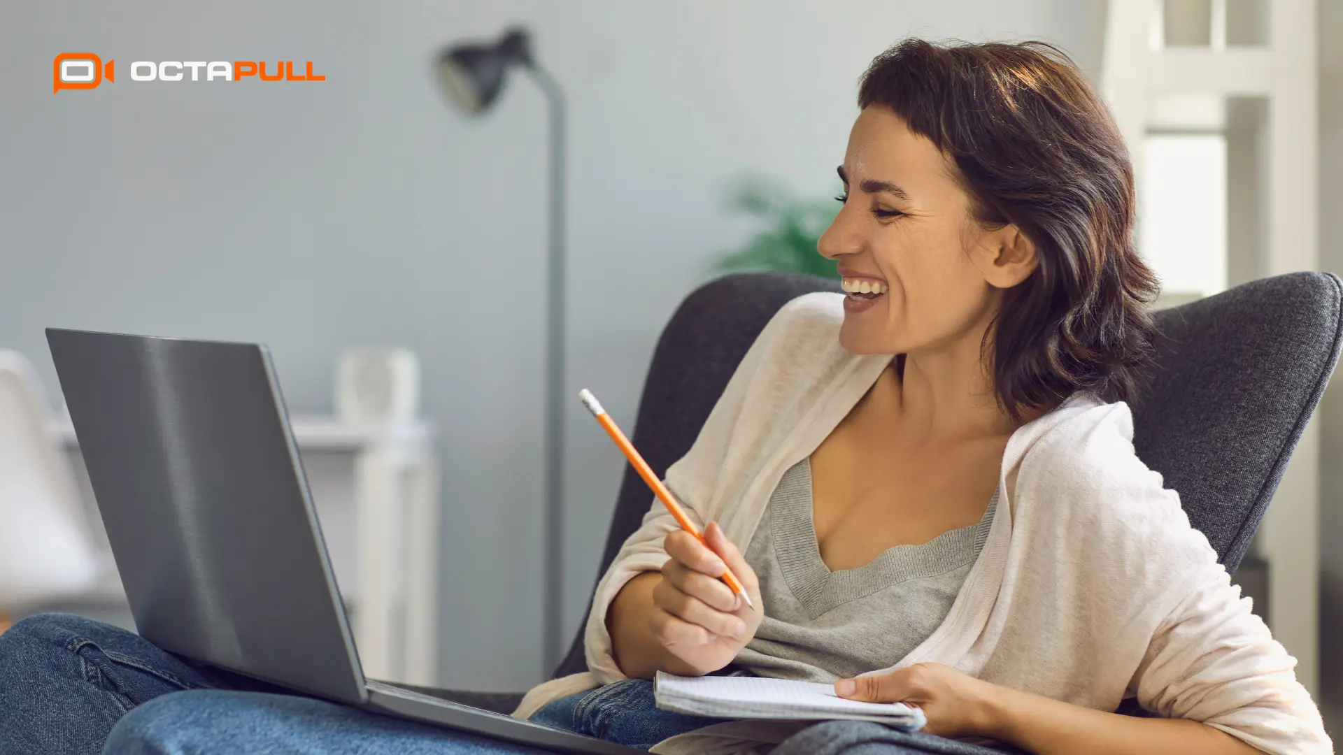 Hibrit Çalışma Modelinde Online Toplantı Sistemi Hangi Özellikleri Sunmalı
